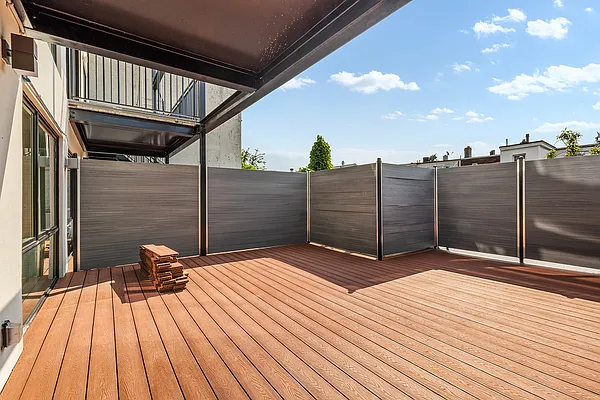 Sold by Nest Seekers International | media 17