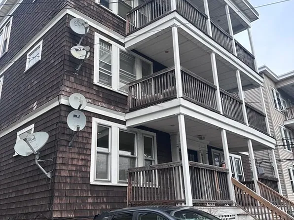 28 Fawndale Rd #1-L, Roslindale, MA 02131