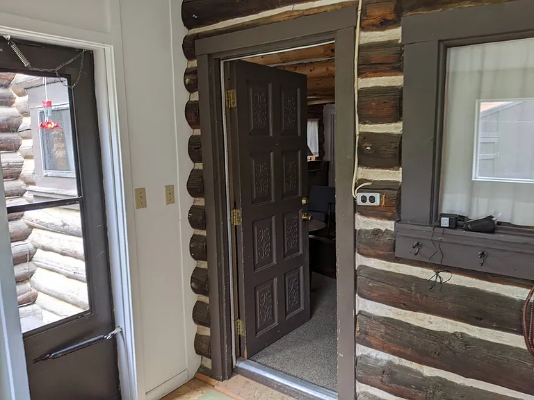 30 Caribou Rd — Photo 2