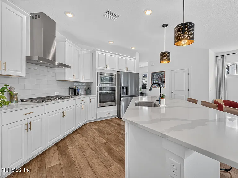 9807 Element Rd — Photo 10