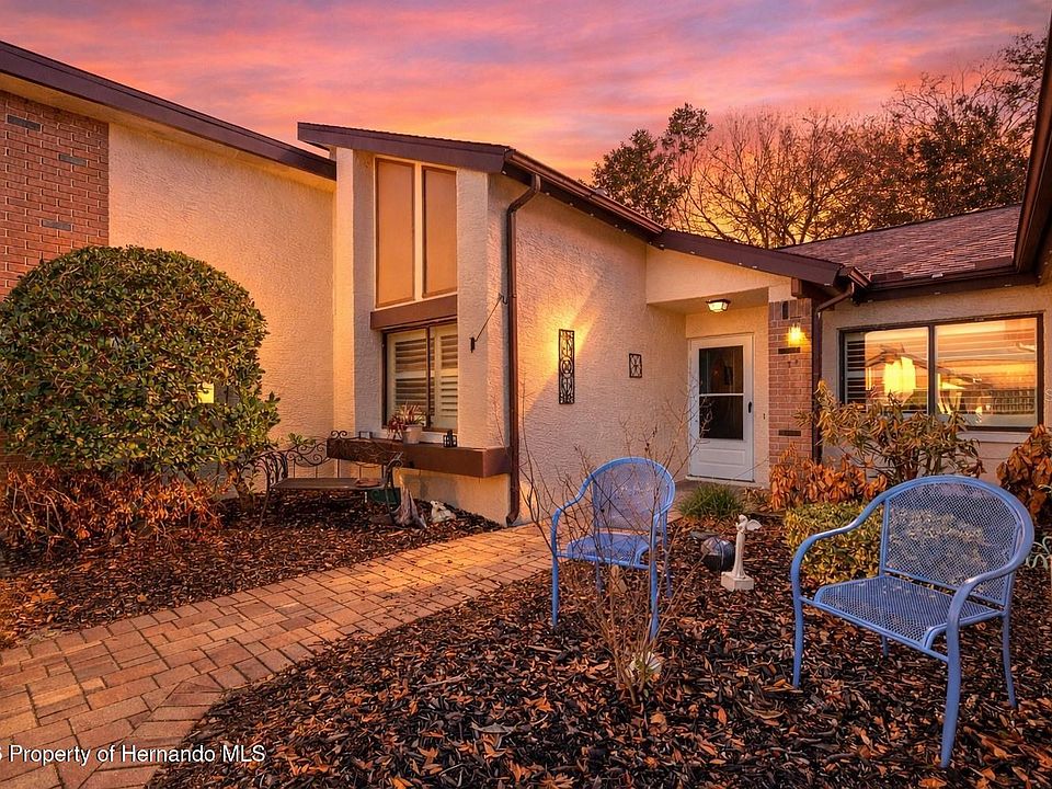 1st image of 7427 Heather Walk Dr