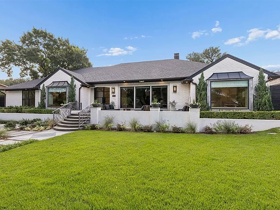 2nd image of 6962 Forest Glade Cir