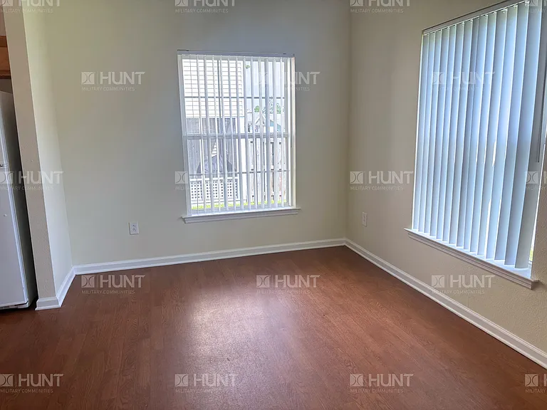 137 Chatham Rd — Photo 4