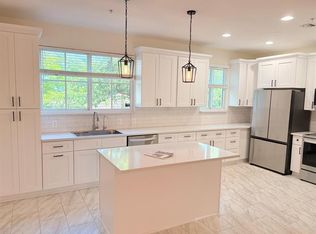 521 Bayfront Dr, Boynton Beach, FL 33435
