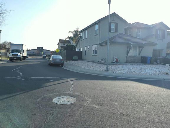 5th image of 10220 Shoech Way