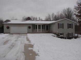 9191 Enchantment Dr SE, Alto, MI 49302