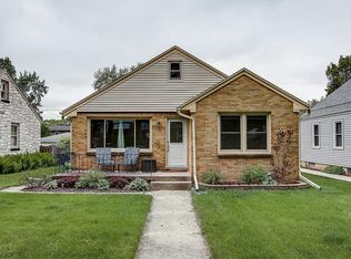 2763 N 86th St, Milwaukee, WI 53222