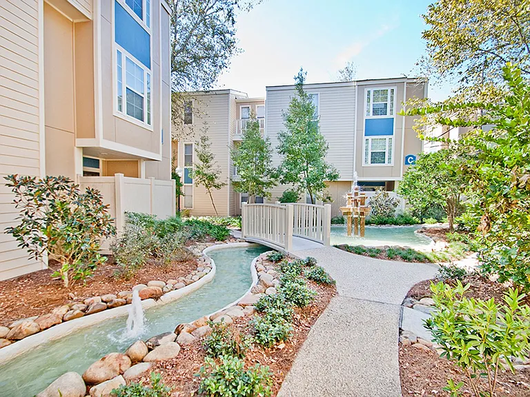 Walnut Creek — Photo 18