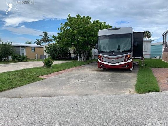 4th image of 480 Nettles Blvd