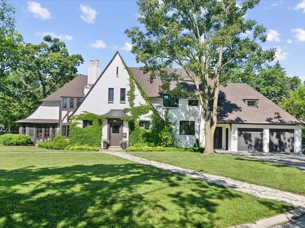 867 Broadview Ave, Highland Park, IL 60035