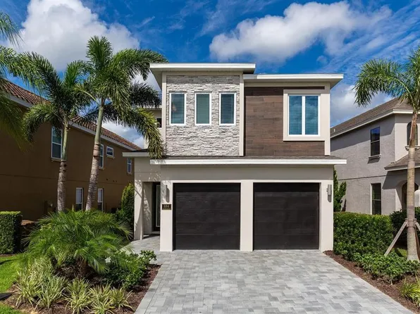 884 Golden Bear Dr, Kissimmee, FL 34747