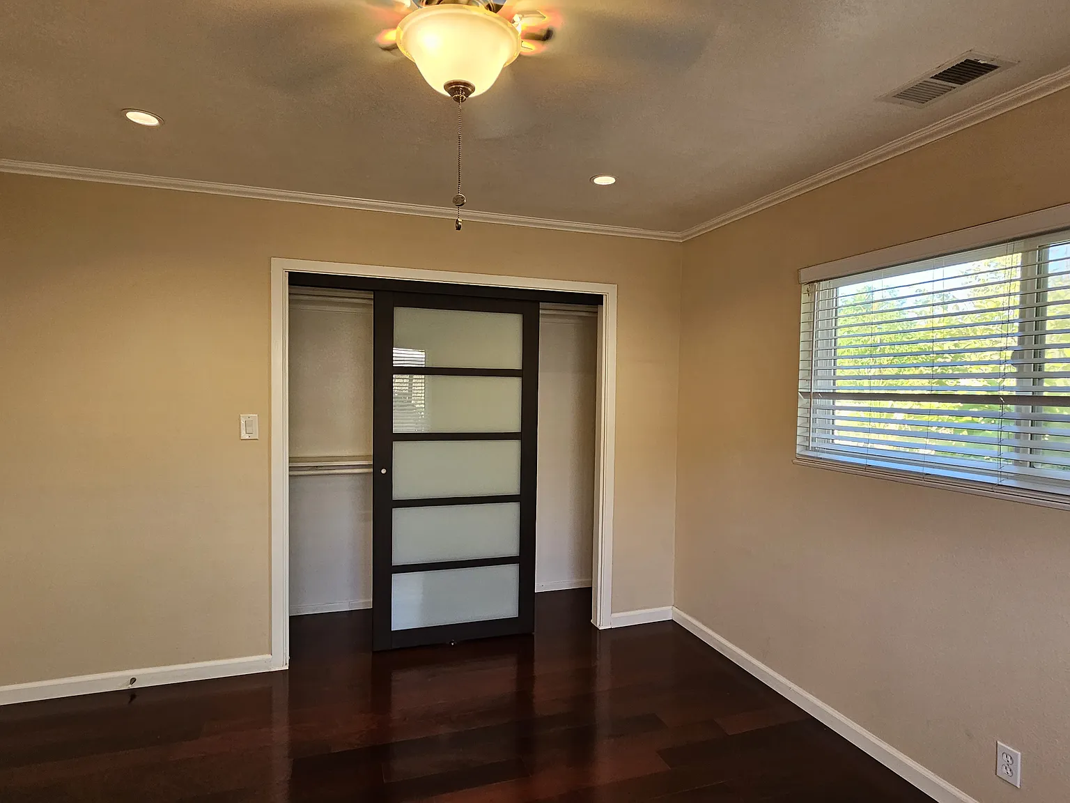Buchanan Way, Costa Mesa — Photo 2