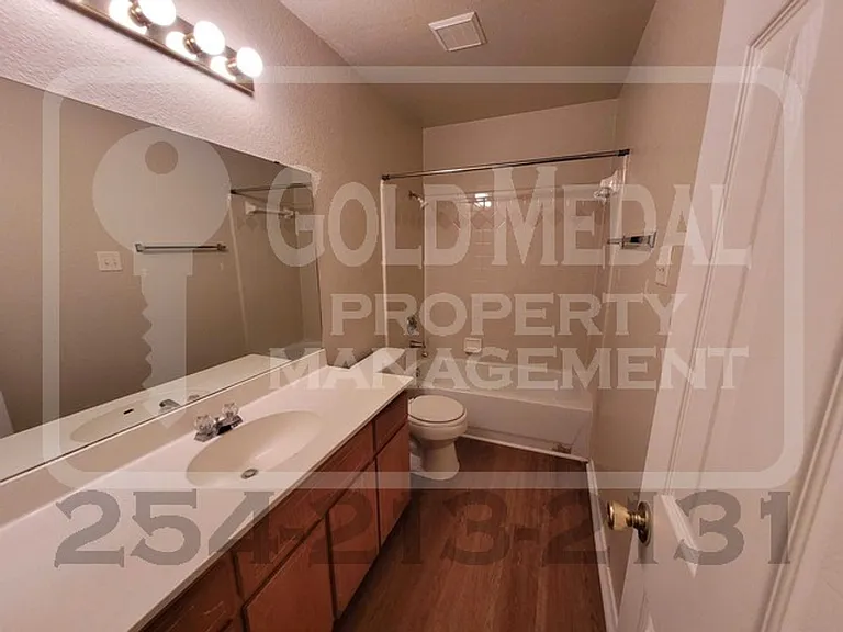 3308 Cantabrian Dr — Photo 10