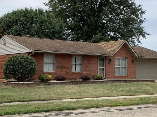 355 Cherokee Dr, Circleville, OH 43113