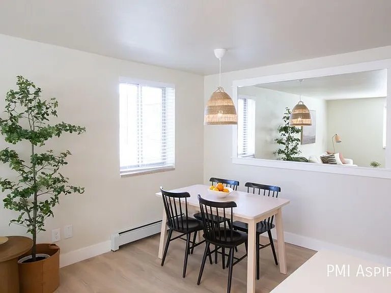 1335 N Gaylord St #101 — Photo 16