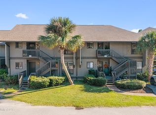 166 Lanai Vlg #U, Diamondhead, MS 39525