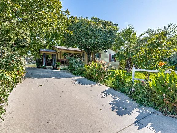 4th image of 3212 NW 24th St
