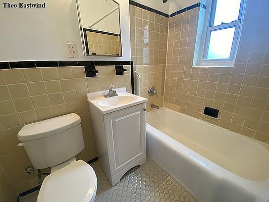 4th image of 6271 110th St #4D
