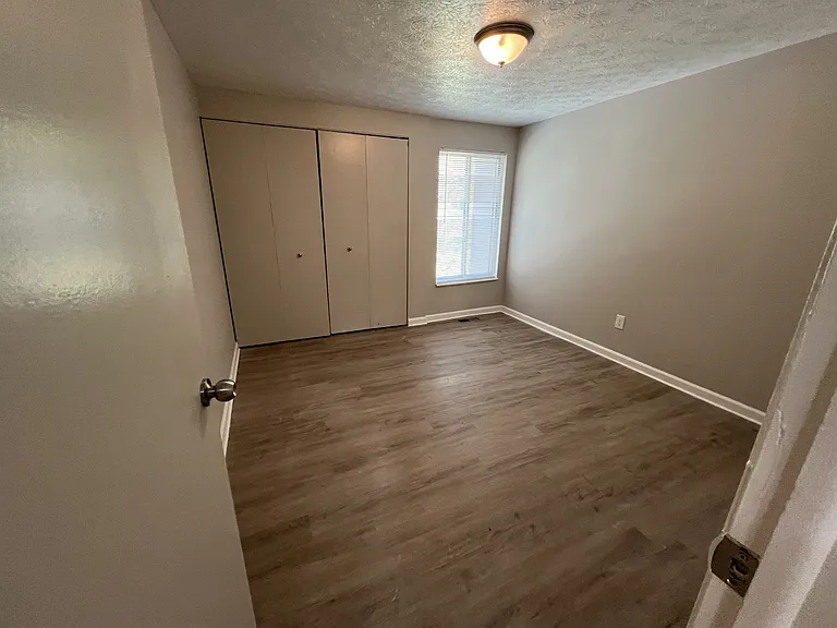 9412 Mount Auburn Ave #1-12 — Photo 16
