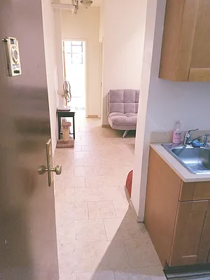 Rented by Allen Harris, LREB | media 10