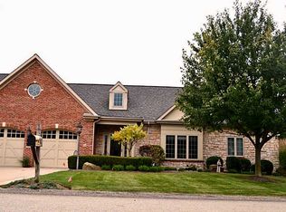 14 Overlook Dr, Pittsburgh, PA 15238