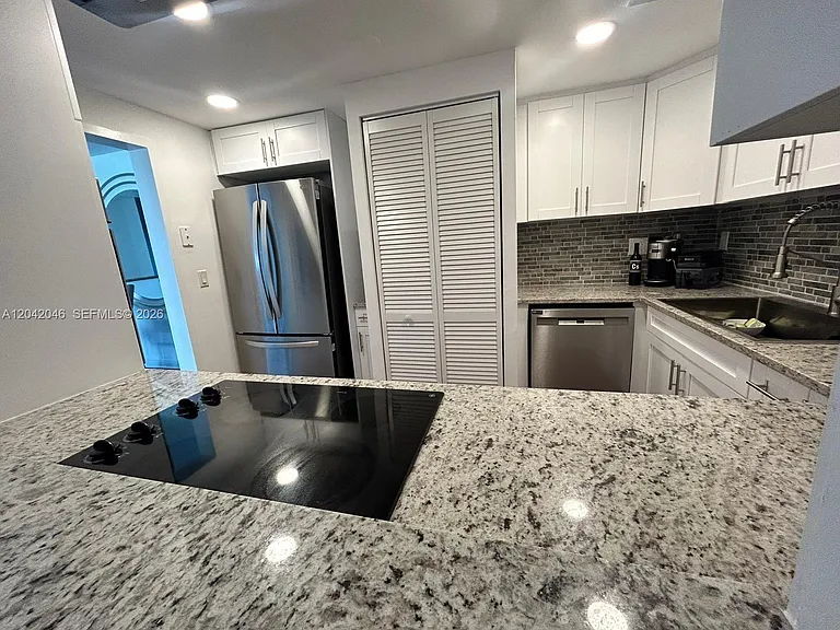 2451 Brickell Ave #20M — Photo 19