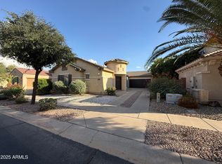 885 E Cherry Hills Dr, Chandler, AZ 85249