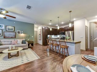 329 E Colorado Blvd #313, Dallas, TX 75203