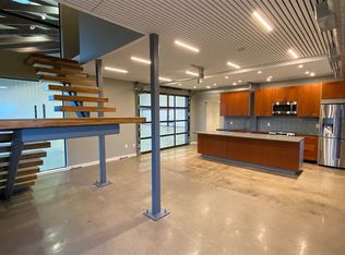900 Aviator Dr, Fort Worth, TX 76179
