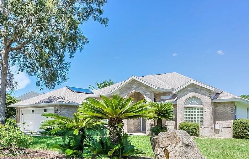 1st image of 22 Creek Bluff Way