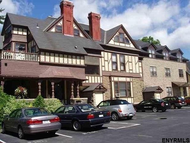 1st image of 115 Union Ave