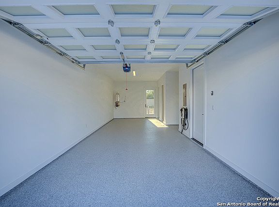 5th image of 649 Stadtbach St #0