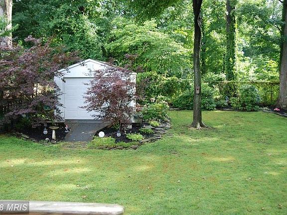 3rd image of 1416 Ross Dr SW