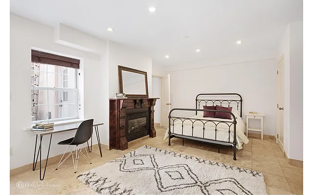 Sold by Douglas Elliman | media 13