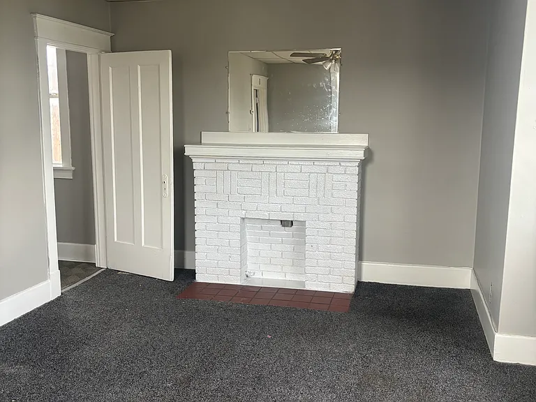 802 Oak St #2 — Photo 6