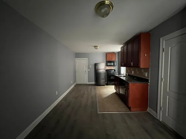 399 Avenue C, Bayonne, NJ