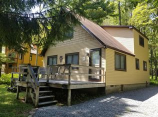 231 Maxatawny Dr, Pocono Lake, PA 18347