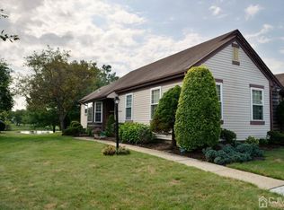 27C Benjamin Franklin Dr, Monroe Township, NJ 08831