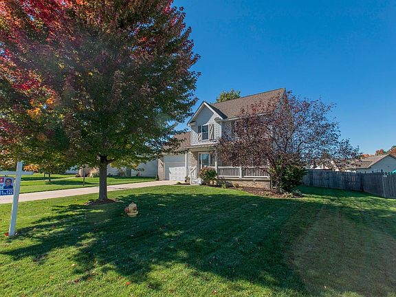 5th image of 4360 Maplewood Meadows Ave