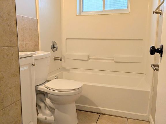 4th image of 6012 Madison Ave #6012B