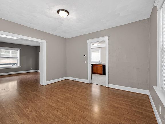 4th image of 4938 Plainville Rd
