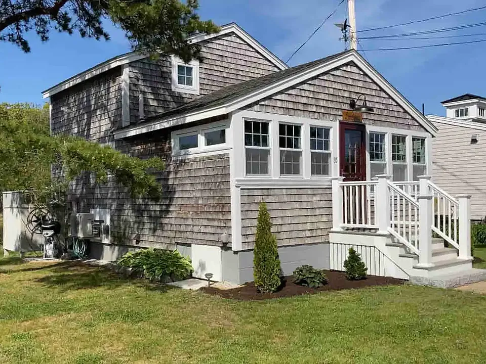 35 Dyke Rd