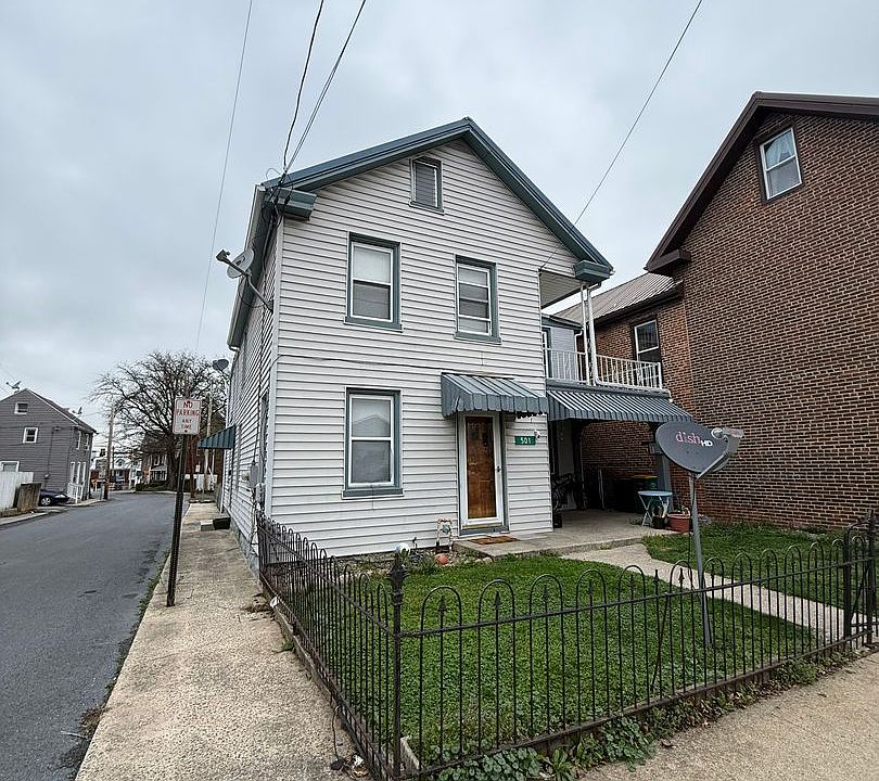 1st image of 133 W Commerce St #R