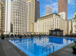 30 E Huron St, Chicago, IL 60611