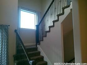 3rd image of 2042 Stetson Ave