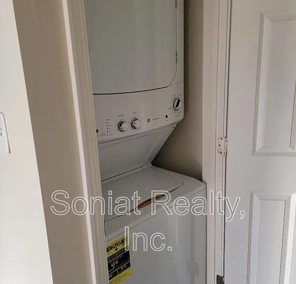 4908 Ray Ave — Photo 3