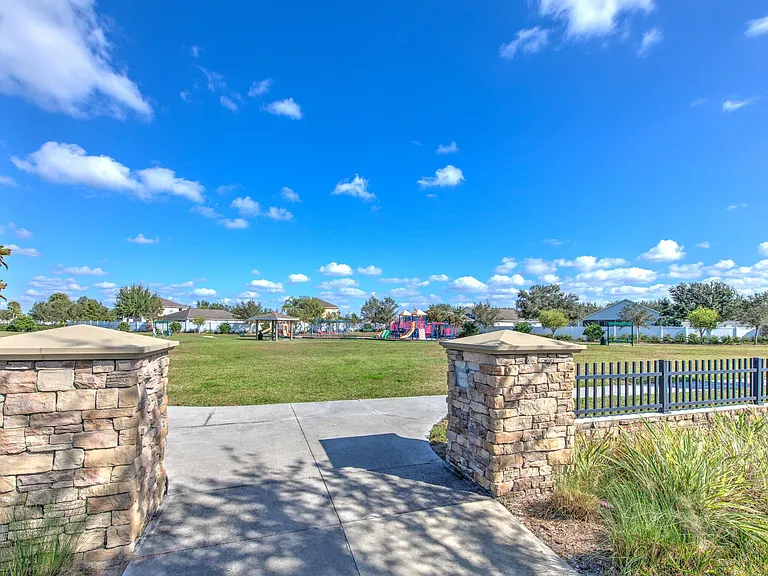 13526 Fladgate Mark Dr — Photo 48