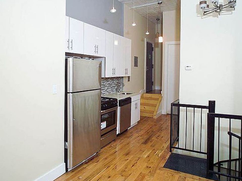 1st image of 257 Cooper St APT 1