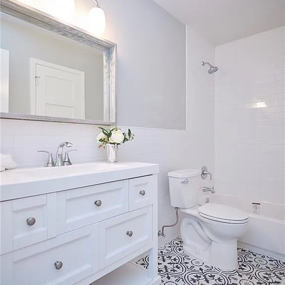 5411 Burgundy Dr — Photo 6
