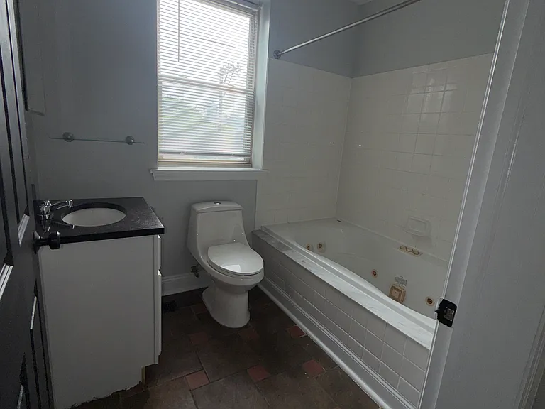 115 E Girard Ave #2 — Photo 15